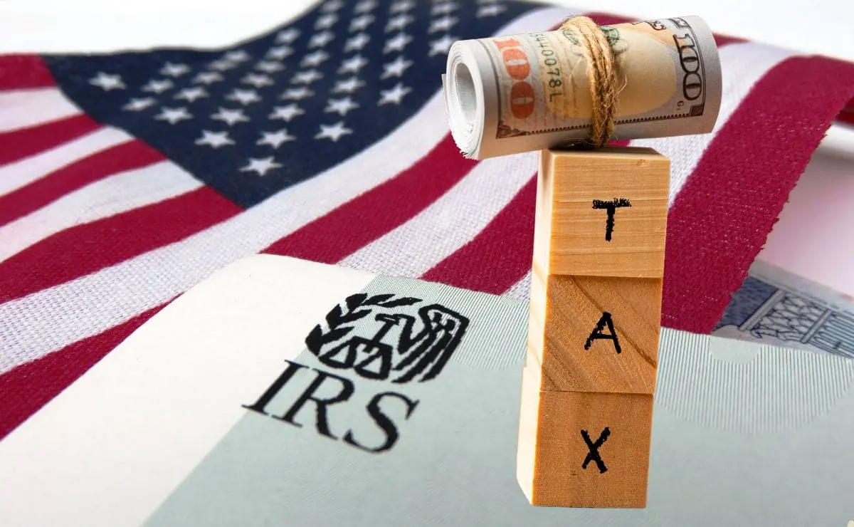 The new IRS Tax Brackets are going to make taxpayers pay less money in taxes